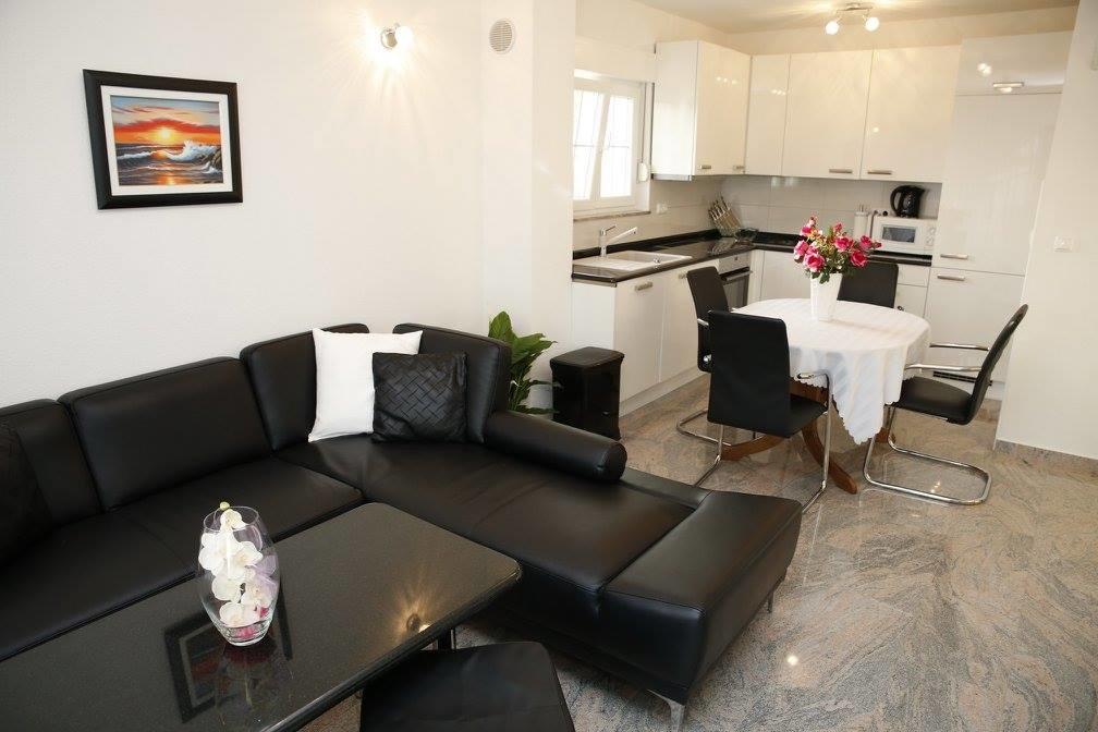Apartments Simic Vodice Zewnętrze zdjęcie