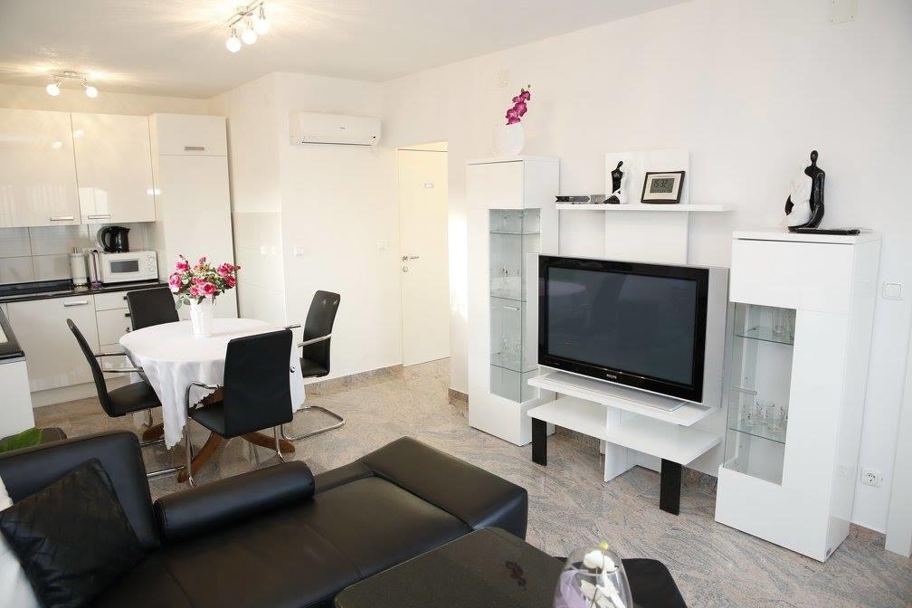 Apartments Simic Vodice Zewnętrze zdjęcie