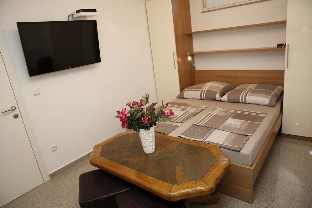 Apartments Simic Vodice Zewnętrze zdjęcie